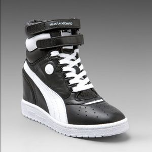 Like New Condition Puma MY 66 sneaker wedges